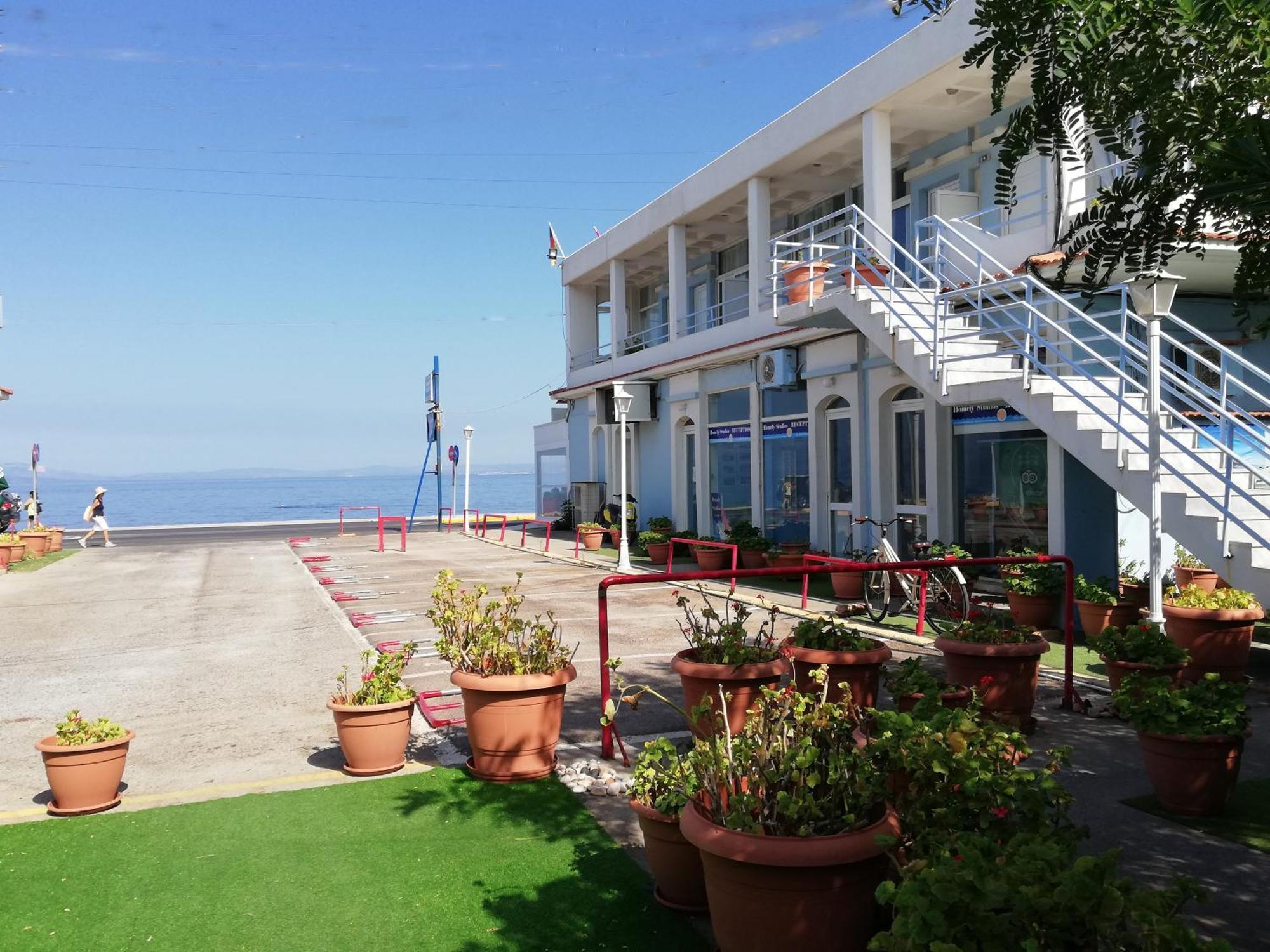 Homely Studios Chios Town Exterior photo